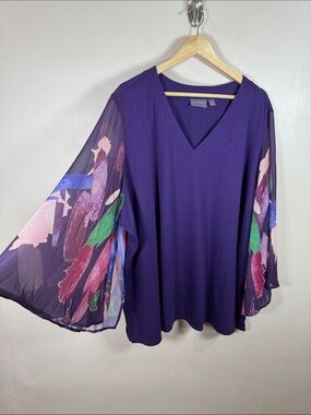 Brandis Womens plus size Flowy V-Neck Blouse Sheer Floral Bell Sleeves 4X boho